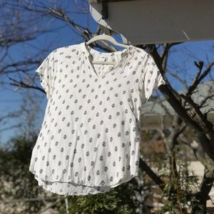 Old Navy top